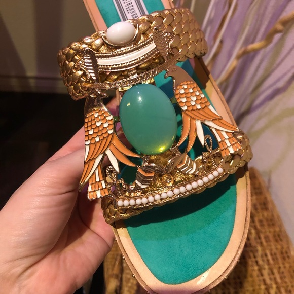 NEW Ivy Kirzhner Gold Tutankhamen Leather Sandals - Picture 15 of 15